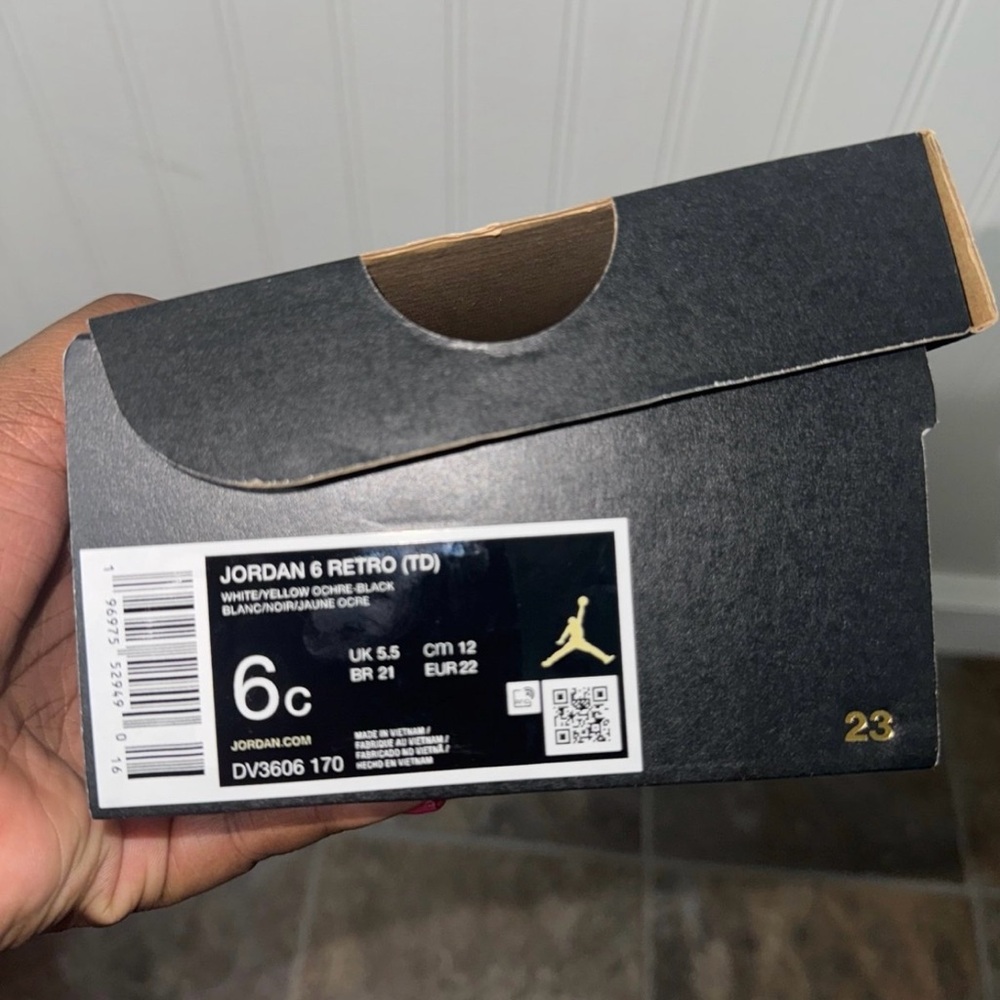 Jordan 6C Retro Toddler Shoes - Black and Gold